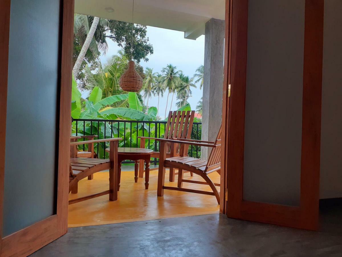 Om Villa Hikkaduwa Exteriör bild